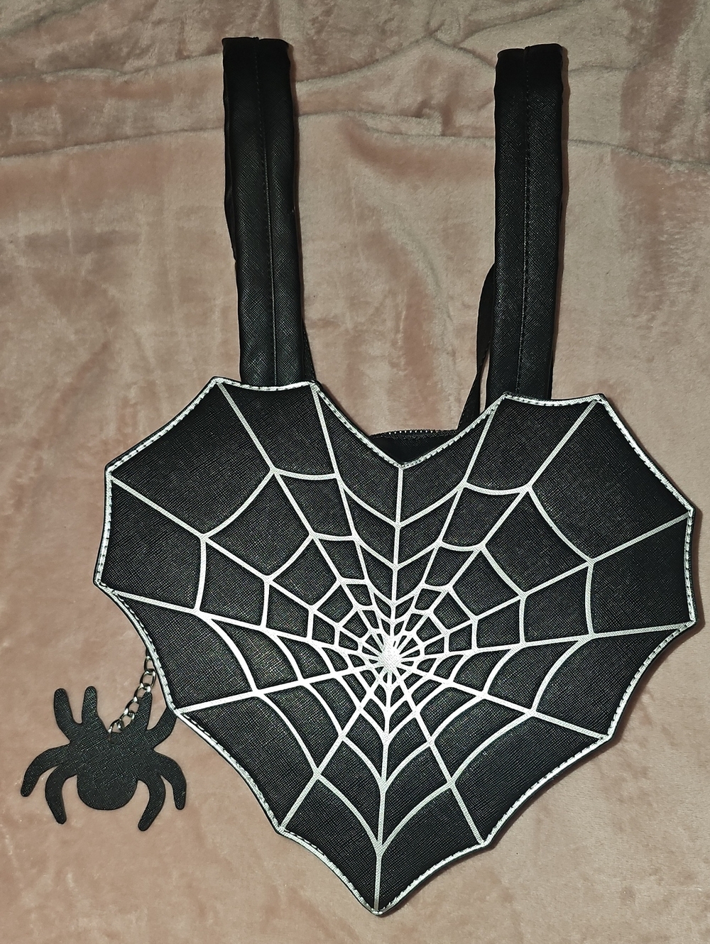 MAD ENGINE spider web backpack